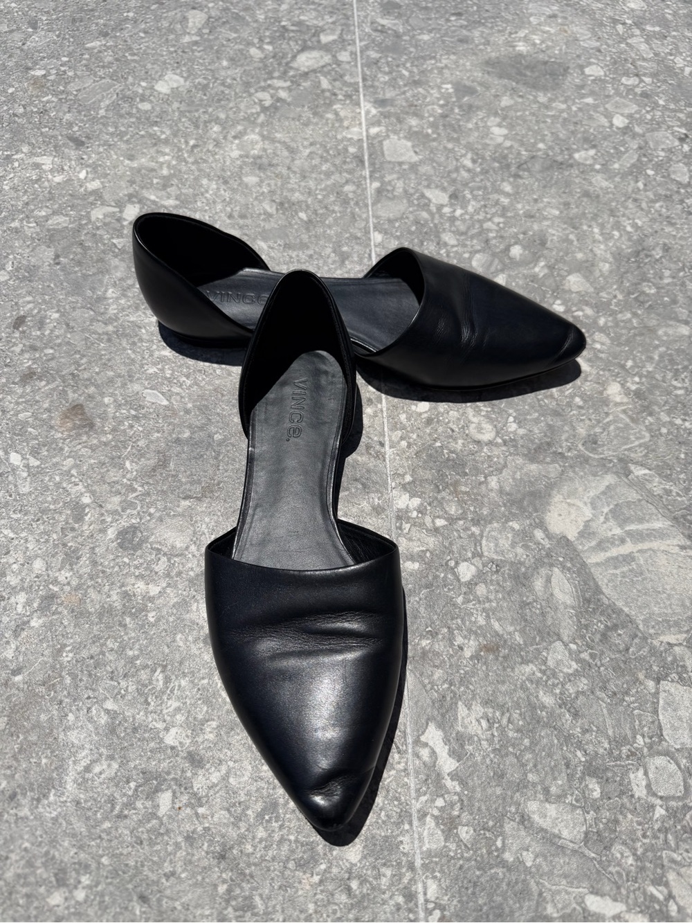 VINCE | 6.5 37 Black Leather Pointed Toe Elegant Flats Excellent Condition $389